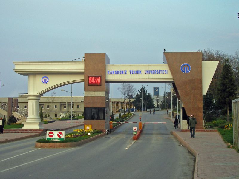 Karadeniz Teknik Üniversitesi Diş Hekimliği Fakültesi