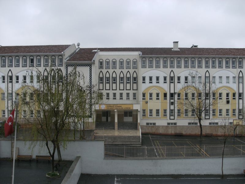 Yunus Emre Mesleki Ve Teknik Anadolu Lisesi 